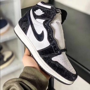 Panda Jordan 1 New in box
